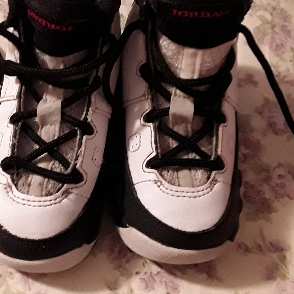 Toddler boy jordans